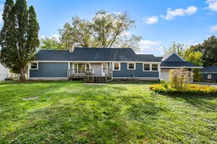2338 15th Ave E, North Saint Paul, MN 55109 - Photo 1