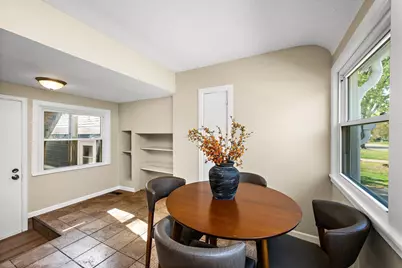 2338 15th Avenue E, North Saint Paul, MN 55109 - Photo 9