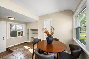 2338 15th Ave E, North Saint Paul, MN 55109 - Photo 9