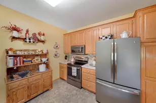 15171 Claret Cir, Rosemount, MN 55068 - Photo 9