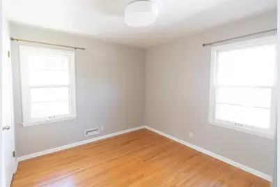 625 Rosswood Lane, Wayzata, MN 55391 - Photo 21