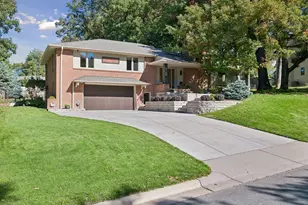 6100 Idylwood Dr, Edina, MN 55436 - Photo 1