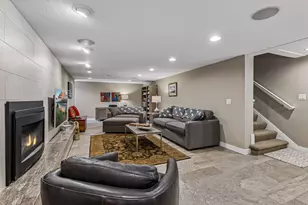 6100 Idylwood Dr, Edina, MN 55436 - Photo 25
