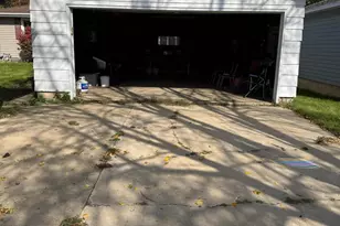 211 4th Ave SW, Pine Island, MN 55963 - Photo 5