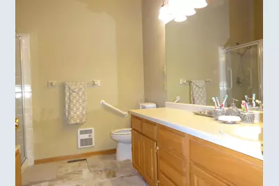 16635 42nd Avenue N, Plymouth, MN 55446 - Photo 11