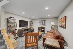 19151 Hanus Rd, Minnetonka, MN 55345 - Photo 21