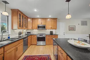 19151 Hanus Rd, Minnetonka, MN 55345 - Photo 3