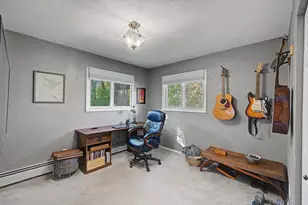 19151 Hanus Rd, Minnetonka, MN 55345 - Photo 17