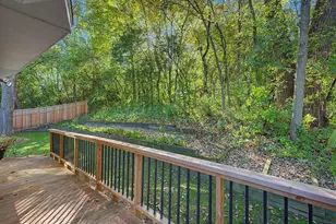 19151 Hanus Rd, Minnetonka, MN 55345 - Photo 39