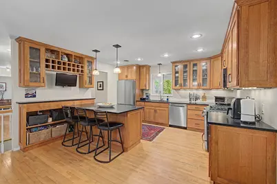19151 Hanus Road, Minnetonka, MN 55345 - Photo 7