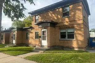 213 14 St NW, Bemidji, MN 56601 - Photo 1
