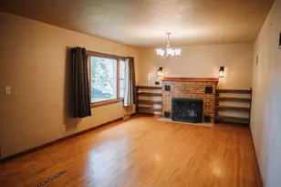 313 E Willis St, Elmore, MN 56027 - Photo 9