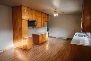 313 E Willis St, Elmore, MN 56027 - Photo 7