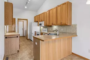 2007 14th St NE, Faribault, MN 55021 - Photo 11