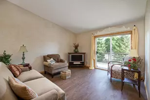 8469 Powers Pl, Chanhassen, MN 55317 - Photo 17