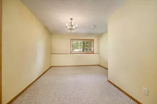 8469 Powers Pl, Chanhassen, MN 55317 - Photo 31