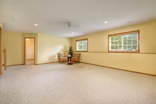 8469 Powers Pl, Chanhassen, MN 55317 - Photo 29