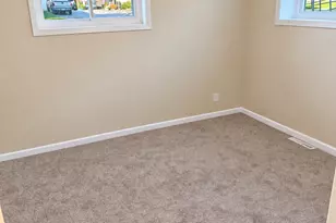 6706 Drew Ave N, Brooklyn Center, MN 55429 - Photo 19