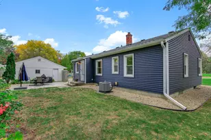 1440 Lydia Ave W, Roseville, MN 55113 - Photo 25