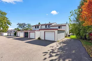 915 40th St NW, Rochester, MN 55901 - Photo 19