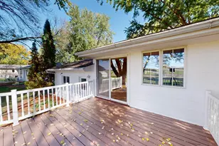2129 Highland Ave, Albert Lea, MN 56007 - Photo 9