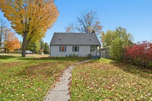 128 E Mankato St, Duluth, MN 55803 - Photo 5