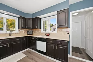 128 E Mankato St, Duluth, MN 55803 - Photo 13