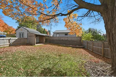 128 E Mankato Street, Duluth, MN 55803 - Photo 31