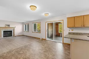 3229 Meadowbrook Pl, Woodbury, MN 55125 - Photo 21