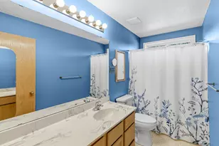 3229 Meadowbrook Pl, Woodbury, MN 55125 - Photo 35
