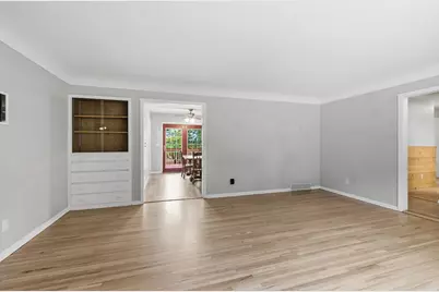 1210 Greenvale Avenue W, Northfield, MN 55057 - Photo 5