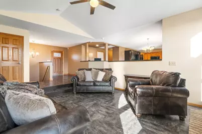 5681 277th Street, Wyoming, MN 55092 - Photo 5