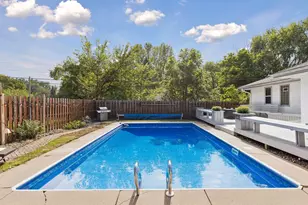 2128 Cohansey Blvd, Roseville, MN 55113 - Photo 33