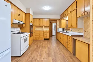 503 6th St SE, Staples, MN 56479 - Photo 3