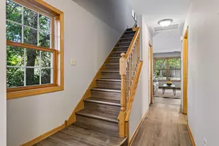 1881 Garden Way, Saint Paul, MN 55119 - Photo 21