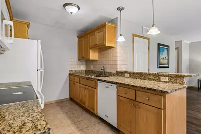 1881 Garden Way, Saint Paul, MN 55119 - Photo 17