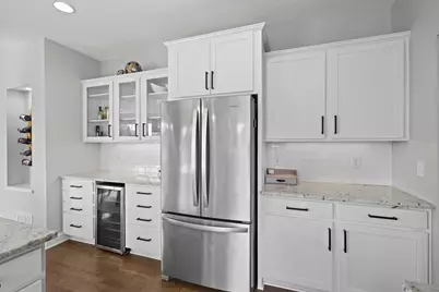 6694 Lakeview Circle NE, Albertville, MN 55301 - Photo 31