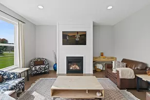 6694 Lakeview Circle NE, Albertville, MN 55301 - Photo 21