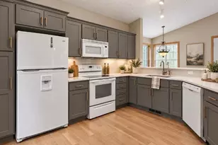8556 Adair Cir N, Brooklyn Park, MN 55443 - Photo 5