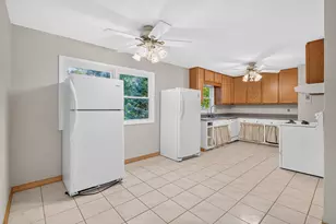 2695 Maryland Ave E, Maplewood, MN 55119 - Photo 7