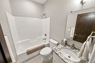 404 13th Ave NW, Kasson, MN 55944 - Photo 25
