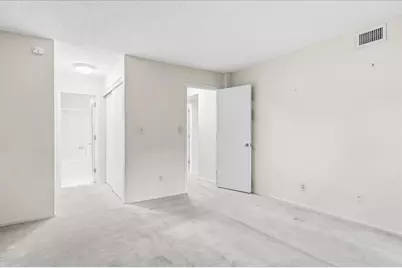 210 W Grant Street #218, Minneapolis, MN 55403 - Photo 13