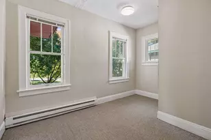 629 Kenwood Pkwy, Minneapolis, MN 55403 - Photo 17