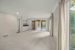 7420 Hyde Park Cir, Edina, MN 55439 - Photo 7
