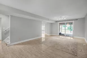 7420 Hyde Park Cir, Edina, MN 55439 - Photo 27