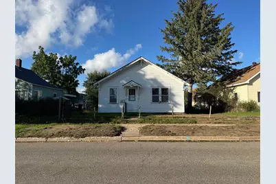 813 4th Street SE, Bemidji, MN 56601 - Photo 1