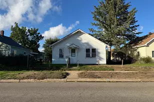 813 4th St SE, Bemidji, MN 56601 - Photo 1