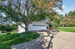 3412 Silver Lake Rd NE, Saint Anthony, MN 55418 - Photo 47