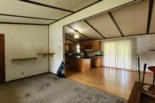 115 Village Ave, Cannon Falls, MN 55009 - Photo 3