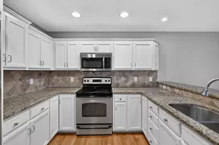 12551 Lynn Ave, Savage, MN 55378 - Photo 9